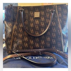 Dooney & Bourke Dark Brown Monogram Willow Zip Tote